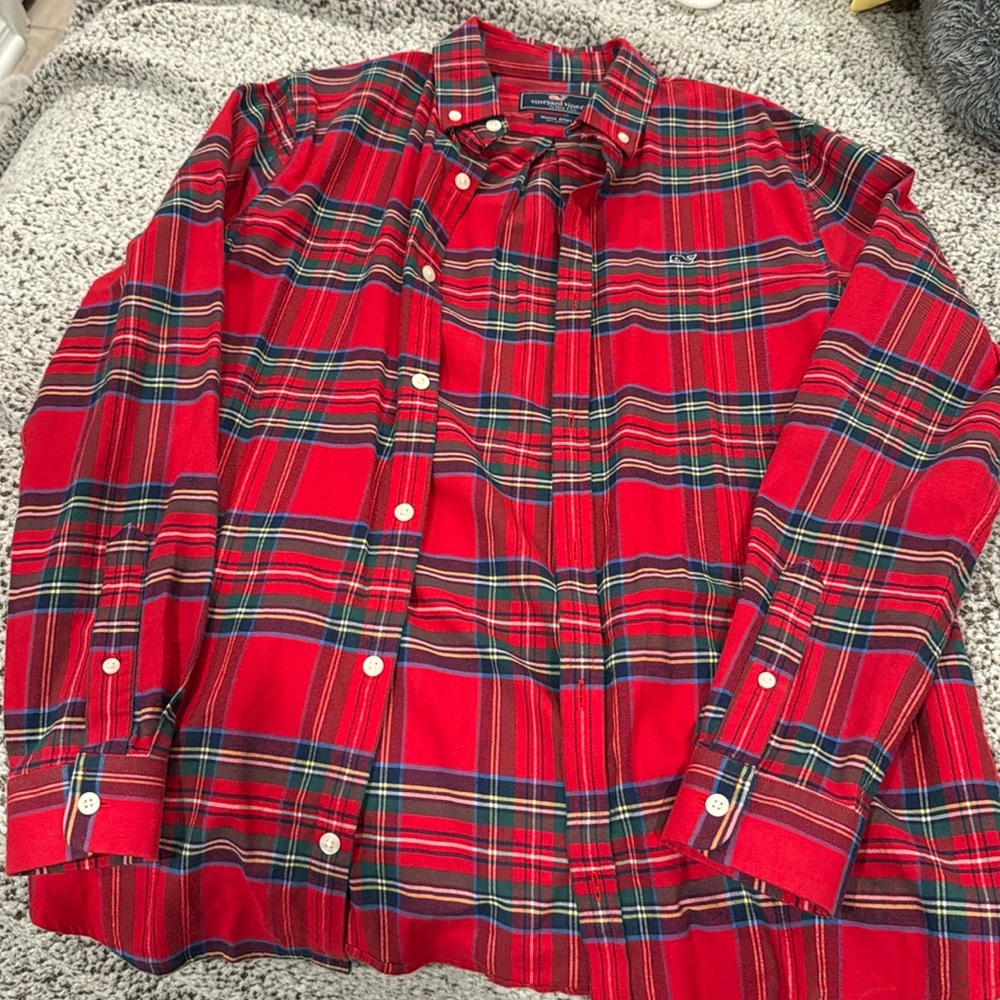 Vineyard Vines Button down